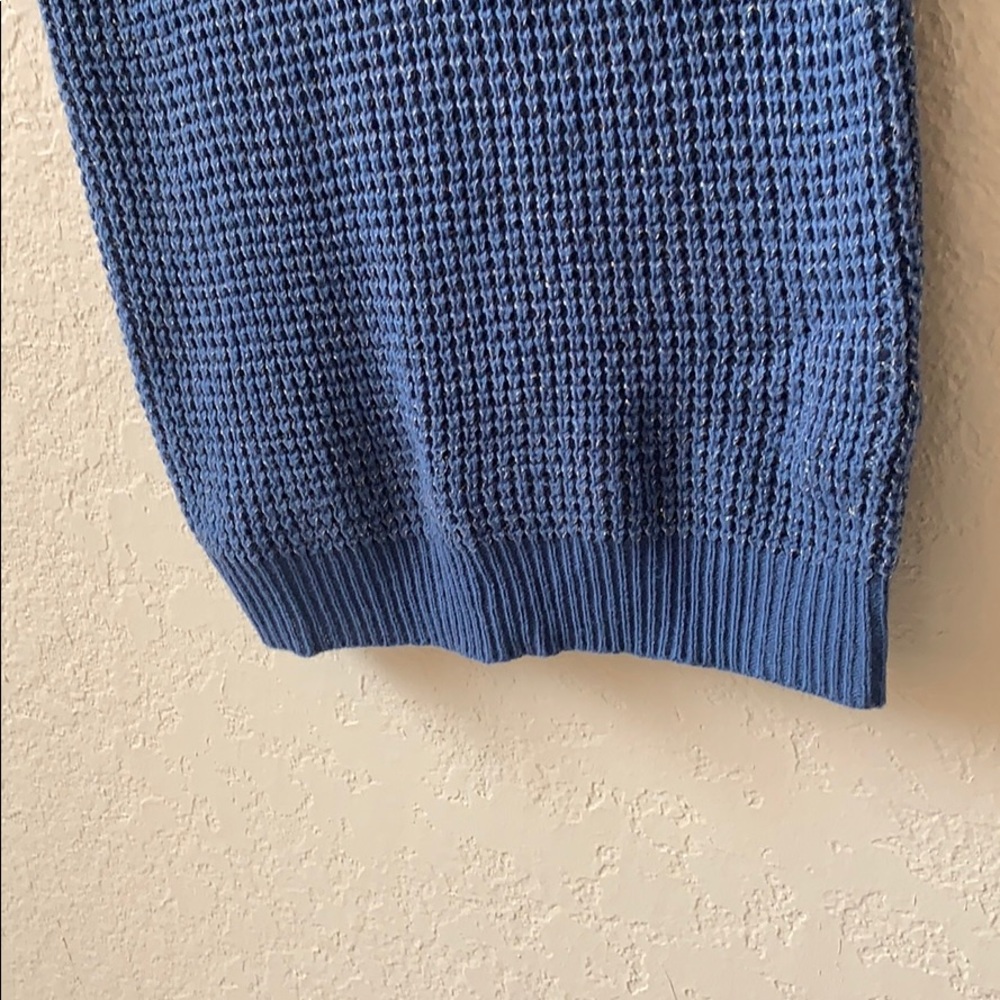 Top / sweater- - Picture 3 of 4